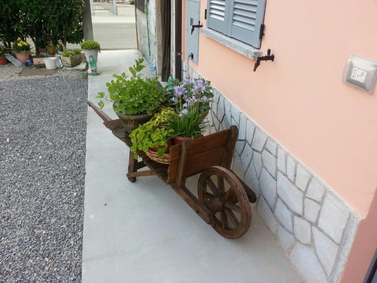 Marinella Guest House Cornale Extérieur photo